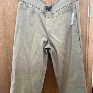 New with Tags Liz Claiborne Pants